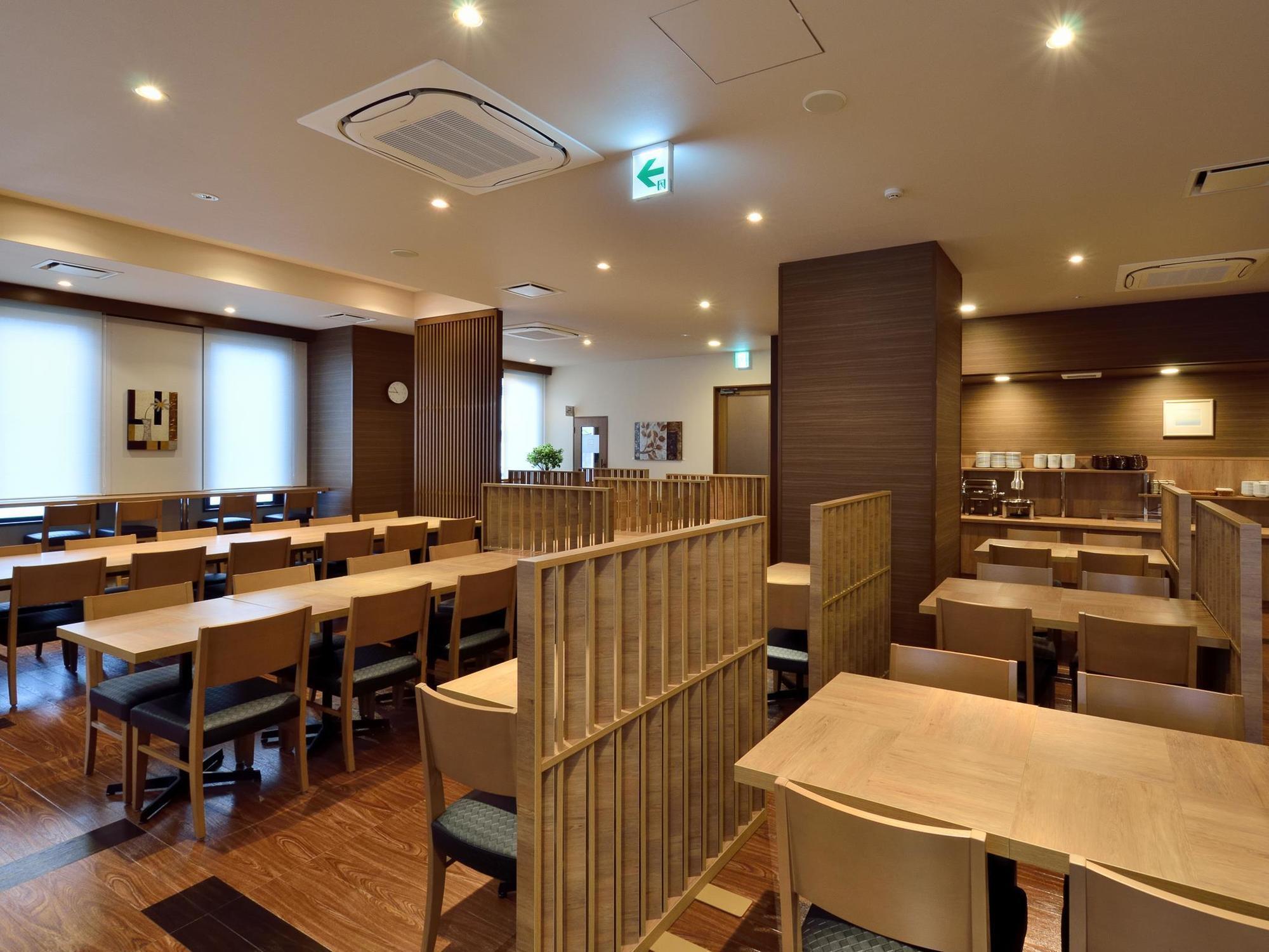 Hotel Route Inn Ishinomaki Chuo Экстерьер фото